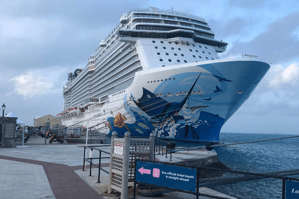 Bermuda Dockyard King's Wharf Norwegian Escape