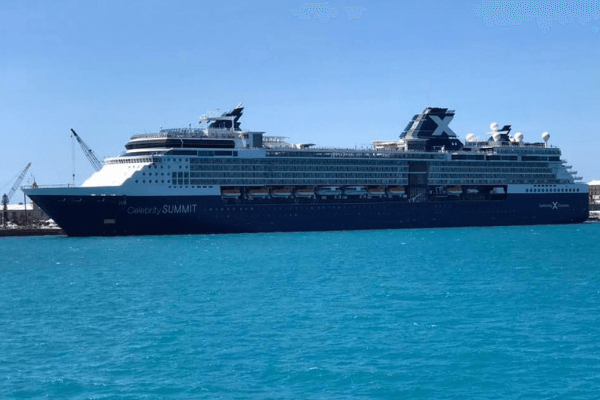 Celebrity Summit Bermuda (Doug White)