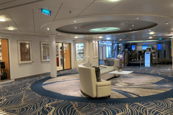 Celebrity Summit emporium 6 x 4