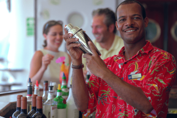 tipping cruise waiters