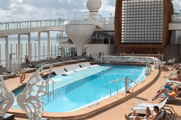 Celebrity Edge pool 6 x 4