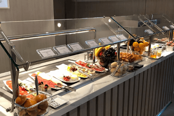 Cruise buffet breakfast 6 x 4