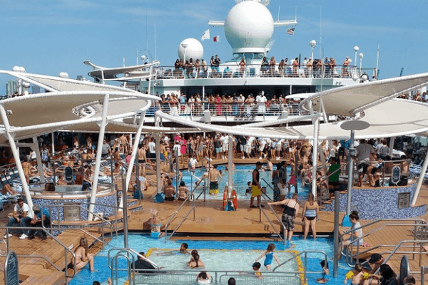 Cruise ship pool deck