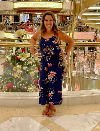 Floral romper - Ilana on cruise