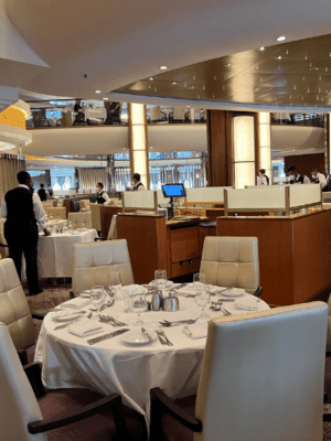 13 Cruise Main Dining Room Tips All Cruisers Need to Know - Life Well ...