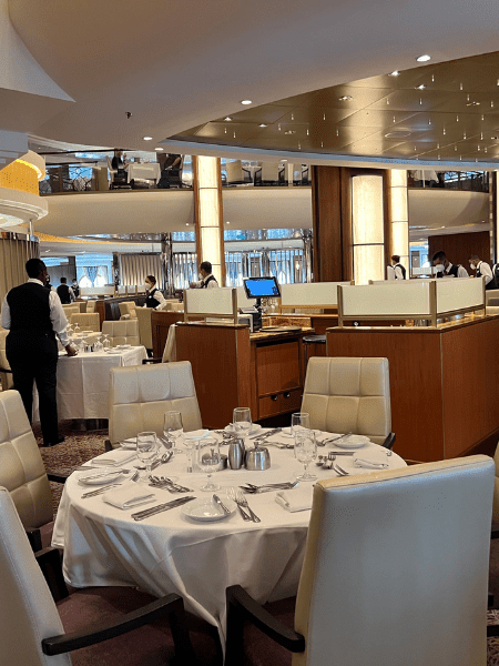 5 Styles of Cruise Dining Options - CruiseXplore's Guide to Cruising