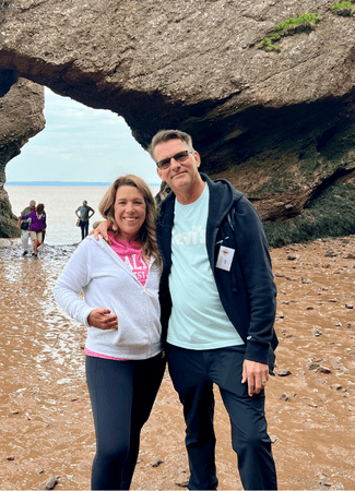 Sweatshirts on Ilana and Frank at Hopewell Rocks, Saint John Canada cruise