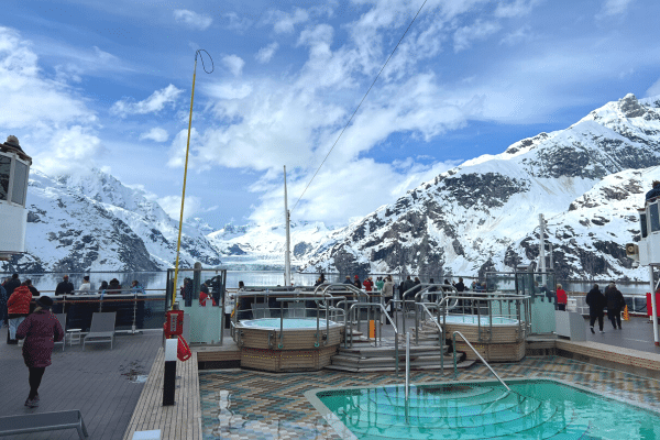 The Best Time to Cruise Alaska: A Month-by-Month Guide - Life Well Cruised