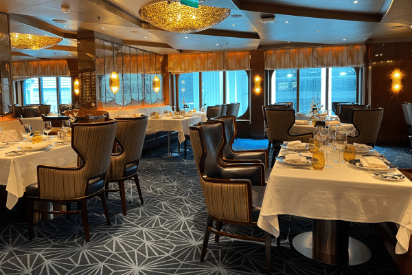 5 reasons you should splurge on a cruise ship specialty restaurant