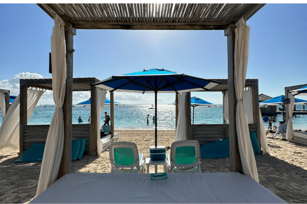 Day bed rental CocoCay