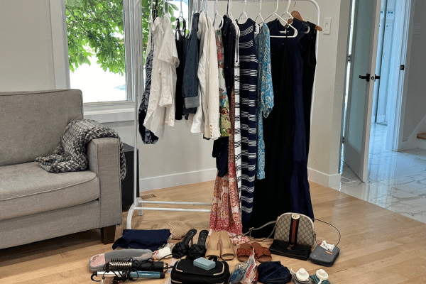 capsule wardrobe for a cruise
