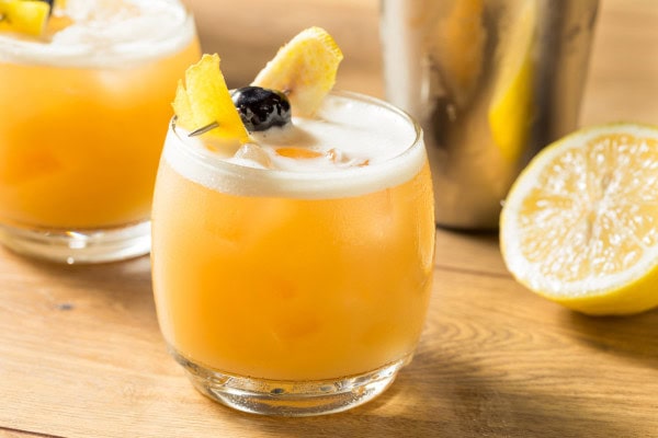 Ameretto sour