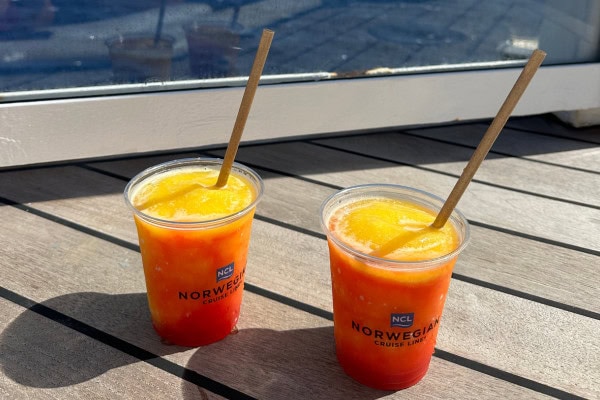 Mango meltdown cruise drink