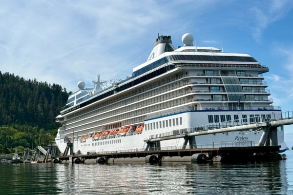 Oceania cruises Alaska Oceania Riviera 